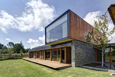 Casa VR Tapalpa / Elías Rizo Arquitectos