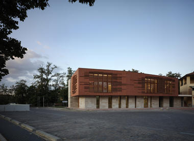 Municipal Library of Greve / MDU Architetti