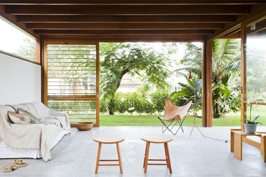 Casa Guaeca / AMZ Arquitetos