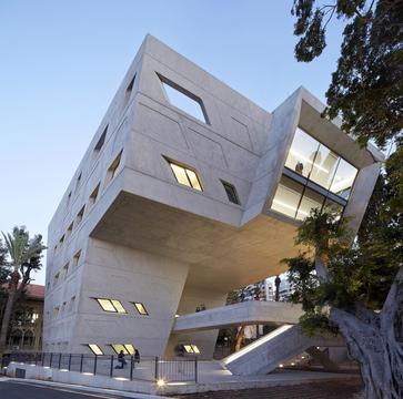 Instituto Issam Fares – Universidad Americana de Beirut / Zaha Hadid Architects 