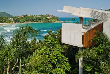 Casa en Ubatuba / SPBR Arquitetos