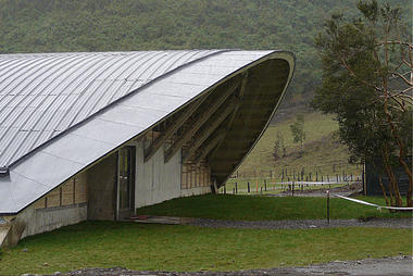 Piscicultura en Lago Verde / Teodoro Fernández + Sebastián Hernández