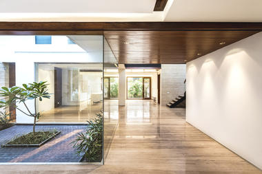 Casa en Mohali / Charged Voids