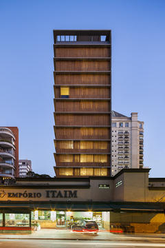 Vitacon Edifício Itaim / Studio MK27 - Marcio Kogan + Carolina Castroviejo