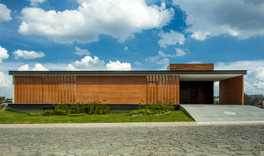 Casa Ro / Alexanderson Arquitectos
