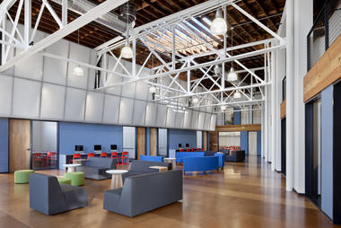 College Track / Turnbull Griffin Haesloop Architects