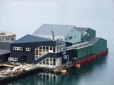 Floating Hotel / Sabbagh Arquitectos