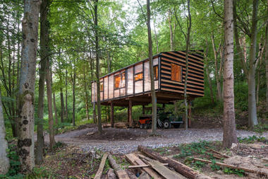 Estudio Invisible  / Invisible Studio