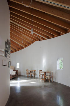 Video: Izu Book Cafe / Atelier Bow-Wow