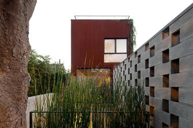 Casa V  / Mathias Klotz