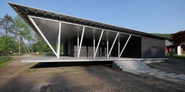 Salón Karinnpani / Kawahito architects