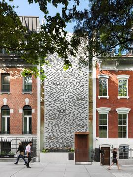 Habitação Urbana  / GLUCK+