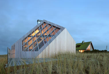 荷兰沙丘别墅 / Marc Koehler Architects