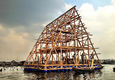 Escola Flutuante em Makoko / NLÉ Architects