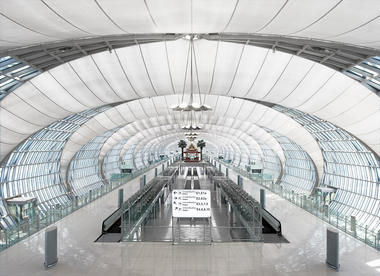 Gallery - Passenger Terminal Complex Suvarnabhumi Airport / Jahn - 1