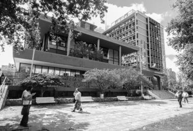 Clásicos de Arquitectura: Municipalidad de Córdoba / S.E.P.R.A.