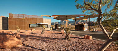 Red Rock Canyon Visitor Center / Line and Space