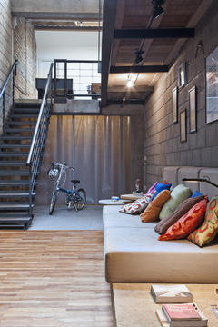 Loft Vasco / Urbana Arquitetura