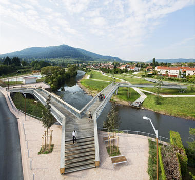 法国，拉翁莱塔普，默尔特河岸开发项目 / Atelier Cite Architecture
