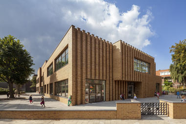 Gallery - Montessori School Waalsdorp  / De Zwarte Hond - 1