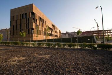 Housing en Carabanchel / Foreign Office Architects (FOA)