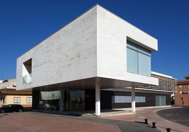 Centro Social / Víctor García Martínez Arquitecto
