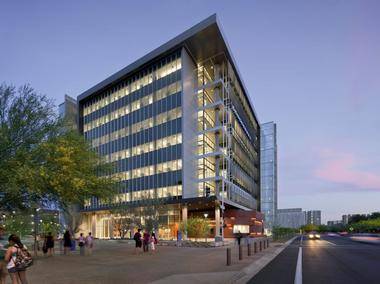 Gallery - School of Earth & Space Exploration / Ehrlich Architects - 7