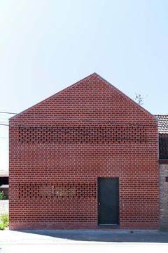 House B / YODA architecture