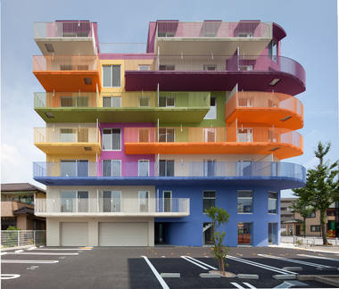 Edificio en Okazaki / Henri Gueydan