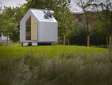 Renzo Piano presenta Diogene: una cabina auto-suficiente y desarmable para una persona