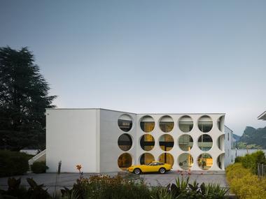 O House / Philippe Stuebi