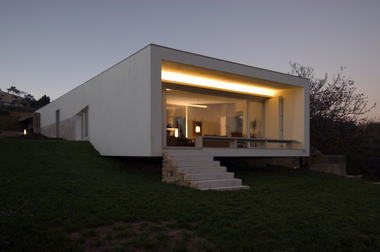 House in Romeirão / ARX Portugal