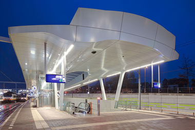 Arnhem Central Platforms / UNStudio