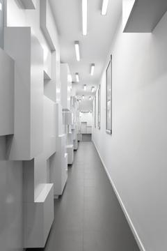 Showroom in Champs-Elysees / Pascal Grasso Architectures