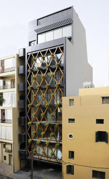 Achrafieh 732 / Bernard Khoury Architects