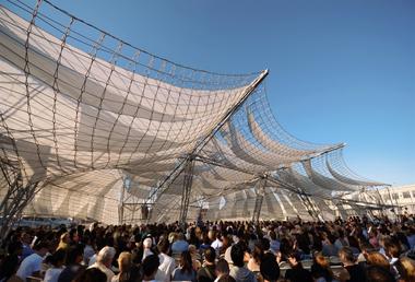 Netscape: SCI-Arc Graduation Pavilion 2011 / Oyler Wu Collaborative with SCI-Arc