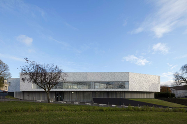 Maison de la Petite Enfance à Clichy sous Bois / Gaetan Le Penhuel Architectes
