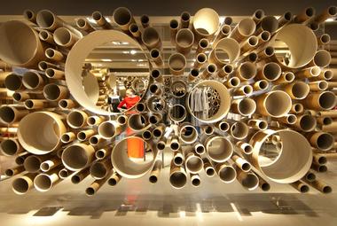 Fashion Pavilion / John Lewis & Grimshaw Architects