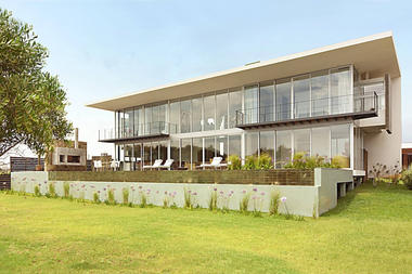 Flora De La Laguna House / Evelyn Herrera