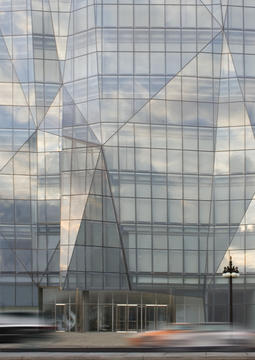 Spertus Institute of Jewish Studies / Krueck & Sexton Architects