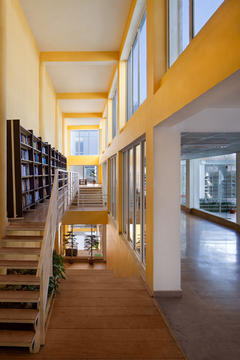 Gallery - Yogananda Library / Sourabh Gupta - 3