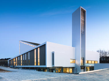 Galeria - Igreja Froeyland Orstad / LINK Arkitektur AS - 1