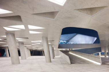 Gallery - Guangzhou Opera House / Zaha Hadid Architects - 8