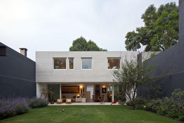 Residência Cerrada de Cortés / DCPP Arquitectos