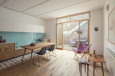 Galería de Juno’s House / Nook Architects  - 7