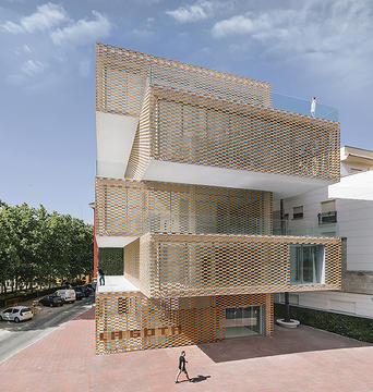 Centro Cultural La Gota - Museu do Tabaco / Losada García 