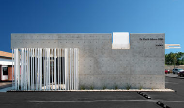 Gallery of Dr. Keith Gibson DDS Clinic Renovation / Fitzsimmons Architects  - 1