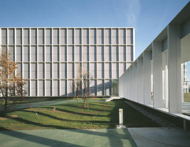 Gallery - Office Building 200 / Nissen & Wentzlaff Architekten - 1