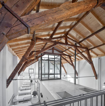 Gallery of New Shelter in Ruavieja  / Sergio Rojo  - 1