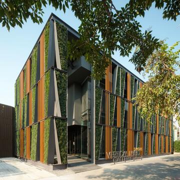 垂直生活画廊 / Shma Sansiri PCL SdA